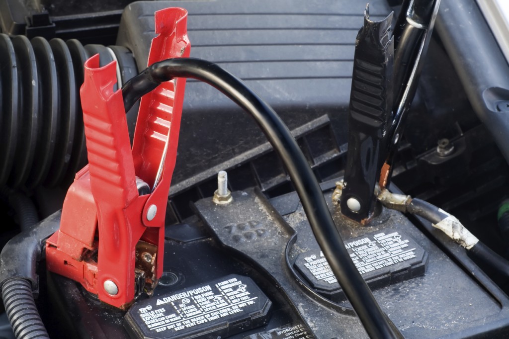 Dos and Don'ts of Jumper Cable Use - Camarillo Car Care Center